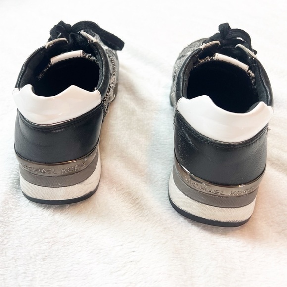 Michael Kors Allie Trainer Sneakers Lace Up Tweed Black White Leather 9.5 M - Picture 4 of 10